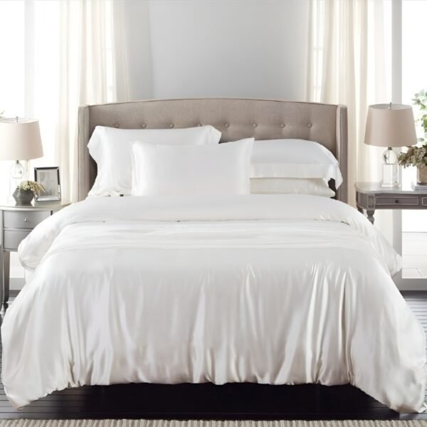 Welspun 300 Thread Count Satin Duvet Cover (100% Cotton)
