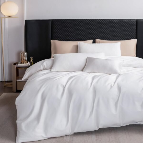 Indulge in Luxury with the Platinum Collection Duvet Cover