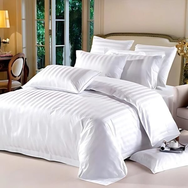 Welspun 320 Thread Count Satin Stripe Duvet Cover (60% Cotton, 40% Polyester)