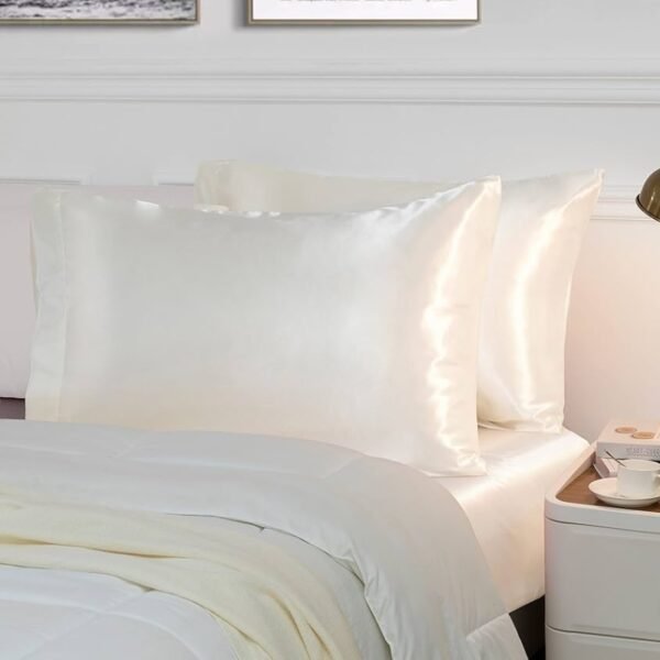 Welspun 300 Thread Count Satin Pillowcase (100% Cotton)
